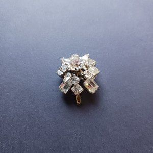 Vintage Rhinestone brooch, might be 1960s or 1970s, nice color and dazzle